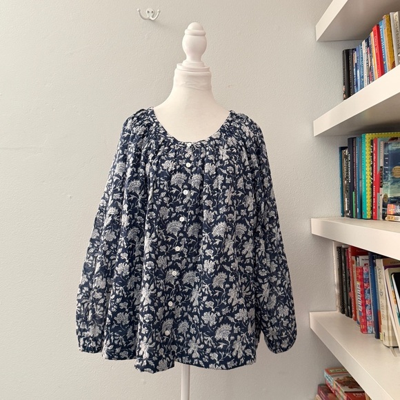 Talisman Tops - Talisman Boho Floral Navy Peasant Oversized Top M/L 100% Cotton